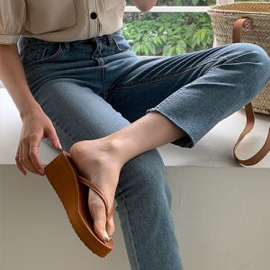 플랫폼 웨지 쪼리 통굽 키높이 발편한 스트랩 조리 슬리퍼