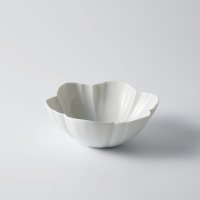 무자기 심보근작가 화이트 무광 둥근 꽃접시 꽃볼 Flower 06 round bowl