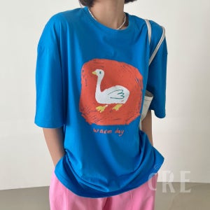 [스타일 끄레] 얇고 시원한 박시 핏 오리 캐릭터 그패픽 티셔츠 Venti