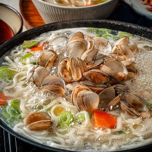 감칠맛 미친 거 아냐 물총 동죽 칼국수 밀키트 2-3인분 캠핑음식 요리
