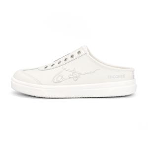 언코리 슬립온 뮬 스노우실버