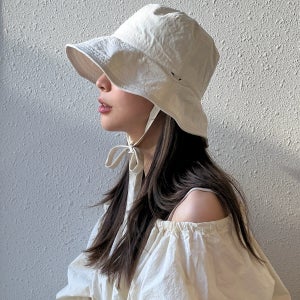 모노플로르 턱끈 벙거지모자 와이어 버킷햇 여름모자 챙넓은 해외여행모자