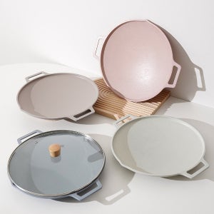 티타늄코팅 그리들팬 30cm 불판 유리뚜껑 원목손잡이 세트 캠핑장 캠핑그릴팬 고기불판