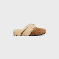 56270314 셀린느 슬리퍼 Celine Celine fur slides Triomphe closed slipper in Suede calfskin and Shearling 3