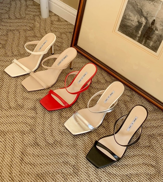 여름샌들 발목스트랩 하이힐