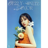 (브로마이드1종+지관통) 조유리 (JO YURI) - Op.22 Y Waltz in Major A 포스터