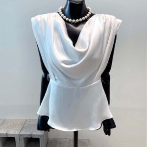 [VIVA] 22SS 어깨패드 드레이핑 훌 실크블라우스