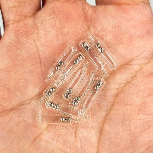 배스랜드 글라스 래틀 배스 베스 낚시 웜 채비