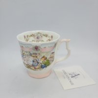 영국앤틱 로얄 덜튼 로얄 덜튼 브램블리헷지 웨딩머그 Brambly hedge wedding mug 홈카페 티타임