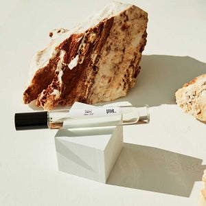 피오니 앤 블러쉬 스웨이드 오드퍼퓸 10ml 트래블퍼퓸 니치향수 비아퍼퓸