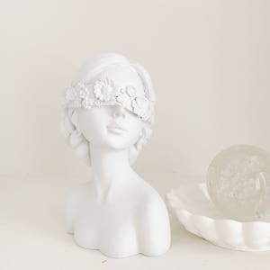 눈가린소녀 인테리어오브제 촬영소품