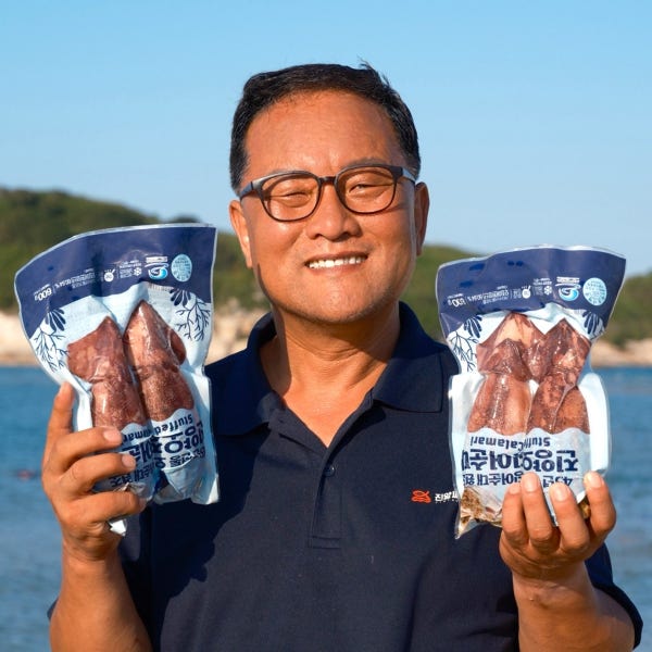 속초 중앙시장 45년 전통 수제 오징어순대 누룽지 통마리 슬라이스 300g 600g