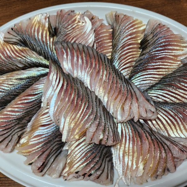 고소한 제철 활 전어 세꼬시 전어회 구이 500g 순살 필렛