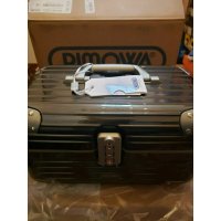 리모와 캐리어 Rimowa Limbo Beauty Briefcase in Graphite