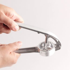 매실 씨빼는 기계