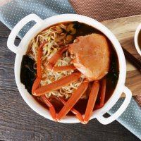 속초 홍게라면 밀키트 찜용홍게 두마리통째로 MSG무첨가 대게육수