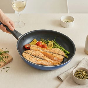 도루코 퓨어라이트 애쉬블루 프라이팬 28cm 코팅 음식 조리