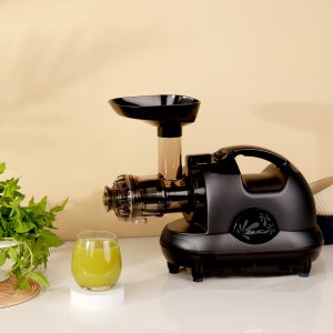 엔유씨 프리미엄 녹즙기 NMJ-225K 매트펄블랙