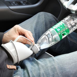 야외 휴대용 소변통 간이 소변기 남녀공용 차박 캠핑 자동차 병원 환자 화장실 요강 오줌통