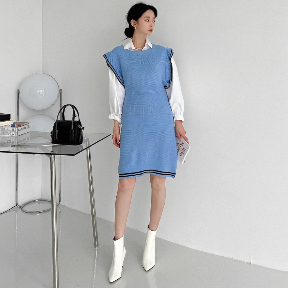 여름 가을 간절기 40대 미시 중년여성 숄더 프릴 라인 배색 미니 슬림 니트 원피스