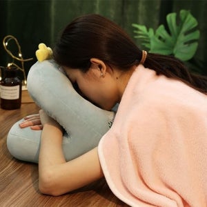 팔베게 사무실목쿠션 얼굴쿠션 낮잠 캐릭터 책상쿠션