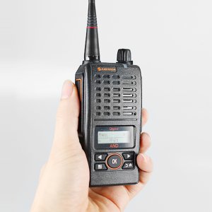에어텍 AND-4000 디지털 업무용 무전기