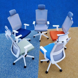 체어본 포스체어 화이트 사출오발 사무실 사무용의자 편한 메쉬 컴퓨터의자 공부 책상 학생의자 화이트바디 헤드있음 기본