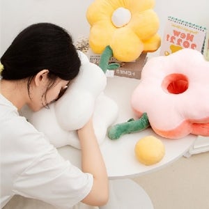 꽃모양쿠션 팔베개쿠션 얼굴쿠션 책상