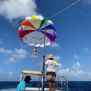 괌 패러세일링 제트스키 바나나보트 패밀리피치 스노클링 카약 괌 액티비티(왕복셔틀)