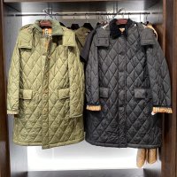 버버리 여성 데레헴 퀼팅 후드 롱 자켓 (8057169/8057170) / BURBERRY WOMEN DEREHAM QUILTING HOOD LONG JACKET