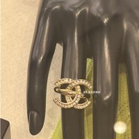 샤넬 로고 크리스탈 반지 CHANEL LOGO CRYSTAL RING