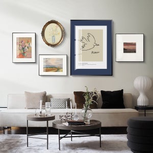 인테리어 북유럽 빈티지 거실 소파 배경 벽 조합 그림 유럽 작은 추상 식당 예술 액자