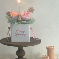 봄결 꽃케이크 핑크 / 부산 광안리 생일선물 생화케이크 기념일 생일파티 주문 제작