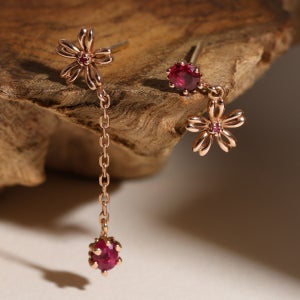 [무배/전체14k] 0.5부 루비꽃 롱체인드롭 언밸런스 골드 귀걸이