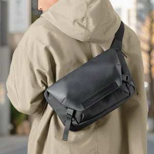 [마테마틱] 호크 C18 슬링백 크로스백 남자 직장인 남성 대학생 태블릿 가방