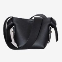 [아크네스튜디오 가방] 아크네 스튜디오 무스비 마이크로 가죽 백 블랙 A10095-900 Acne Studios Musbi Micro Leather Bag Black