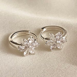 [무배] 실버925 큐빅 꽃 플라워 원터치 링 귀걸이
