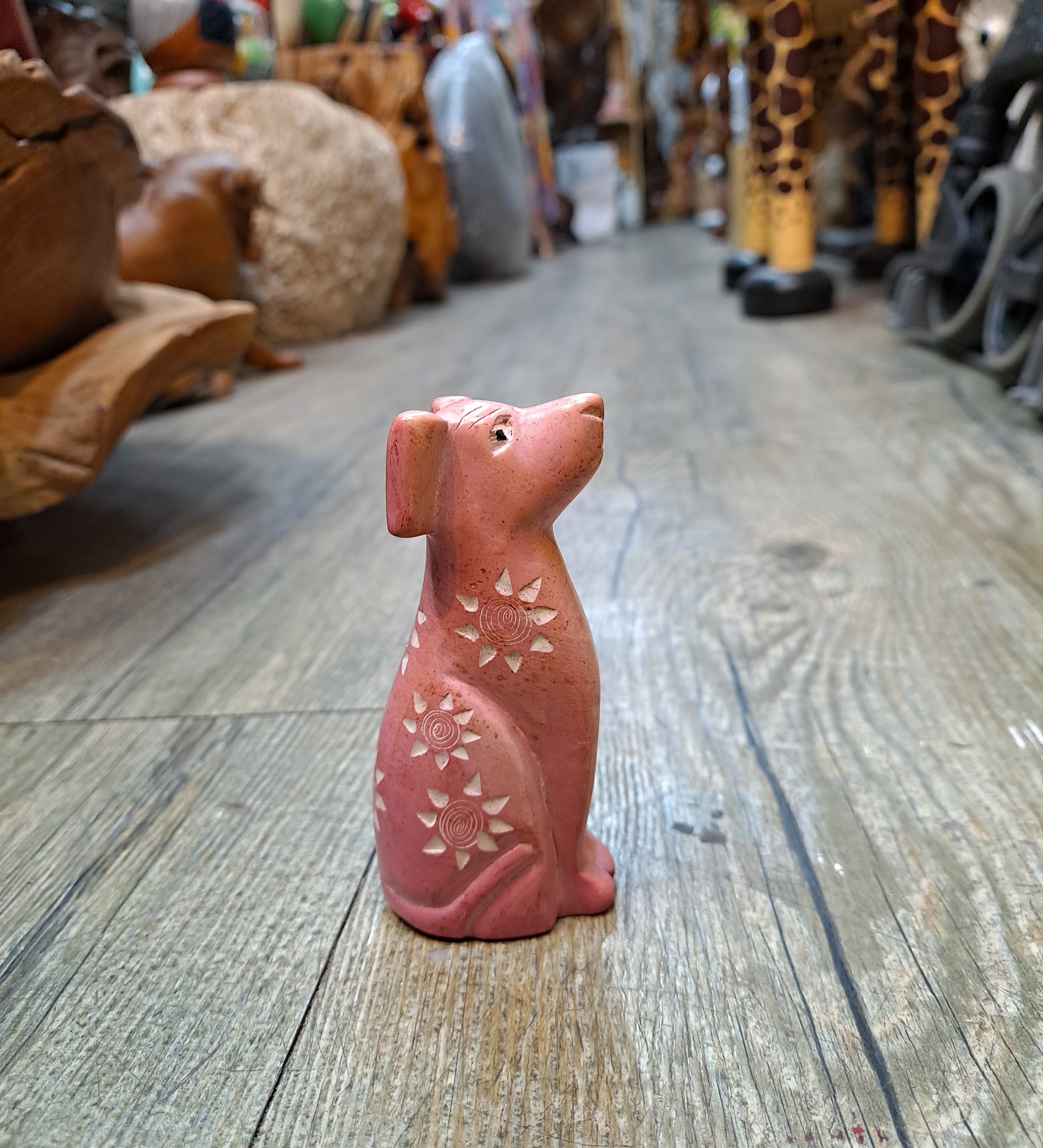 아프리카 케냐 핸드메이드 키시스톤 돌 강아지 장식품 미니멀 인테리어소품