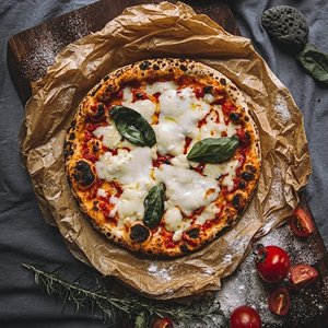 제주 메밀도우로 만든 펭귄박스 펭귄피자 냉동 화덕 피자 6종 고르곤졸라 페퍼로니