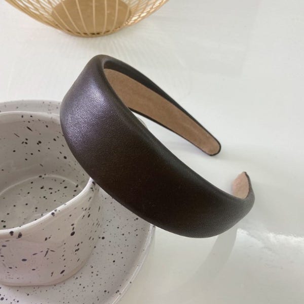 씨오브비 레트로 베이직 컬러 레더 헤어밴드