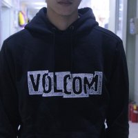 보드복티셔츠 블랙 VOLCOM 맨투맨 후드 네임테그