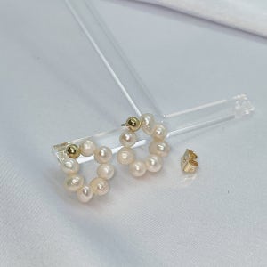 골드 볼 라운드 진주 귀걸이