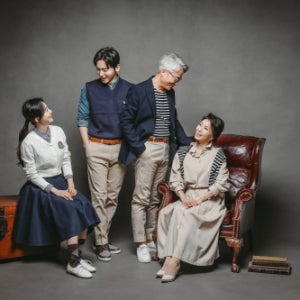 서울 강동구 환갑칠순팔순기념 가족사진 리마인드웨딩의상대여 컨셉사진관 포시즌패밀리 헤메