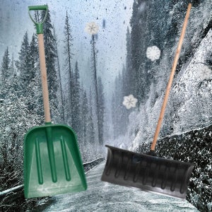 겨울 폭설 눈삽 날 제설장비 넉가래 대형 도로 공사현장 농가 축사 작업 군대 p삽 빗자루