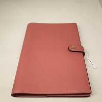 코치 핑크 레더 커버 노트북