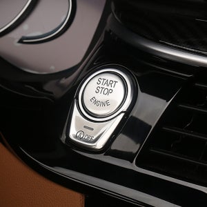 BMW 5시리즈 G30 엔진 스타트버튼 커버 몰딩 용품