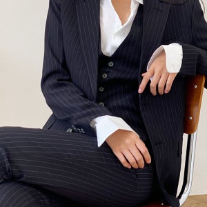 키큰여자 정장 스트라이프 싱글 여자 수트 셋업 마티니