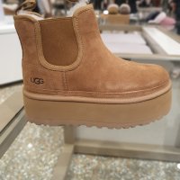 UGG 스웨이드 레더 부츠1663302535 (뉴멜 플랫폼첼시)