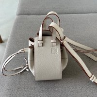 LOEWE 로에베 해먹백 미니 드로스트링 A538V07X15