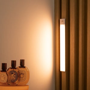 레토 충전식 무선 센서등+무드등 3가지 색상조절 LED 조명 베란다 현관센서등 20cm